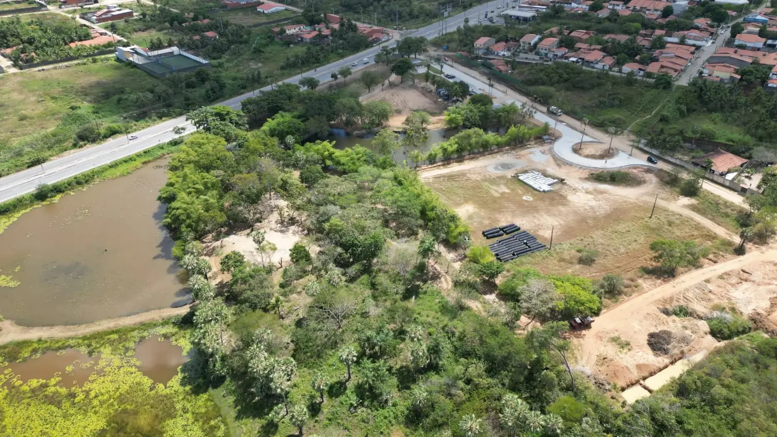 Novum Bosque do Lago: lotes em Pacatuba – foto 3